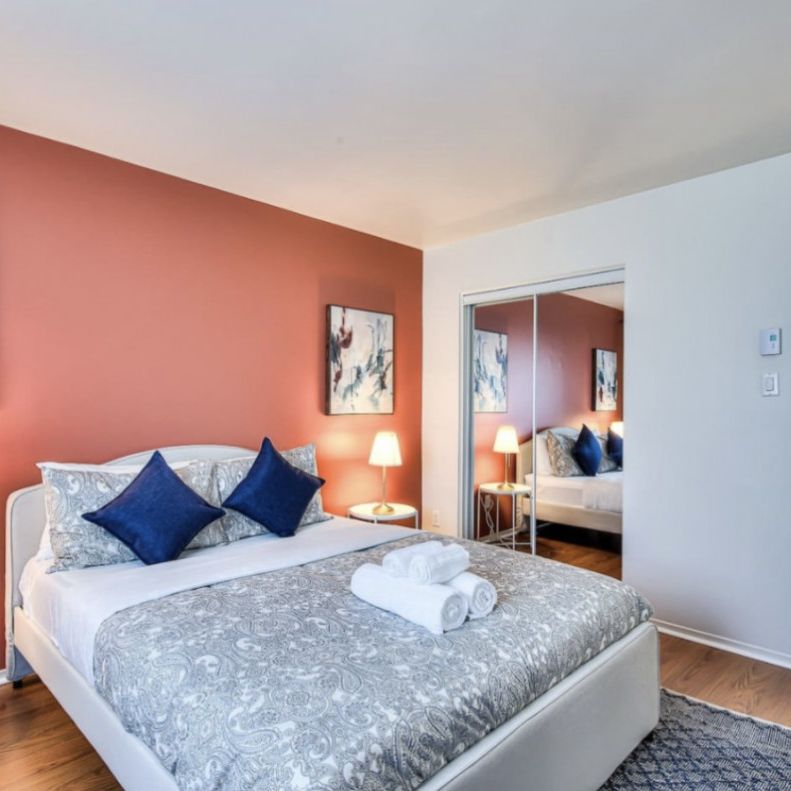 Appartement lumineux entièrement meublé de 2 chambres situé dans un secteur résidentiel paisible de Pierrefonds. - Photo 1