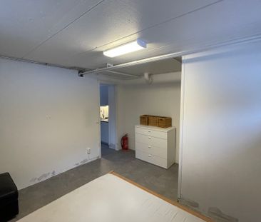 Skrakvägen, Segeltorp - Photo 2