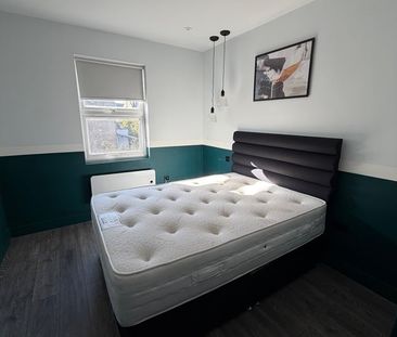 Room in a Shared House, St Ann's Road, N15 - Photo 2