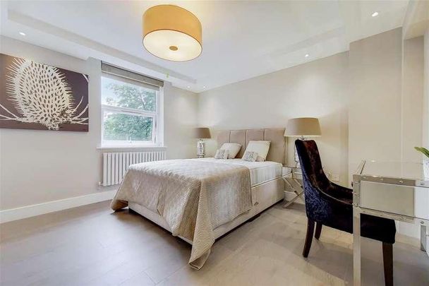 Boydell Court, St Johns Wood Park, London, NW8 - Photo 1