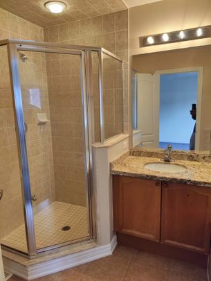 For Lease - 3373 Eglinton Avenue, Mississauga, Ontario - Photo 1