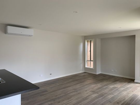 Modern duplex in Lake Munmorah - Photo 1
