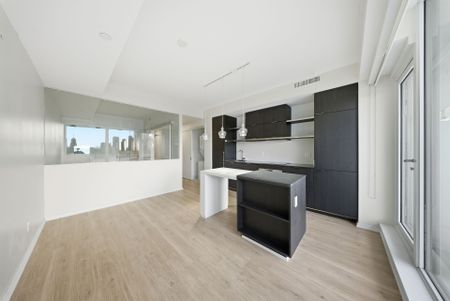 For Lease - 197 Yonge Street Unit# 1411, Toronto, Ontario - Photo 4