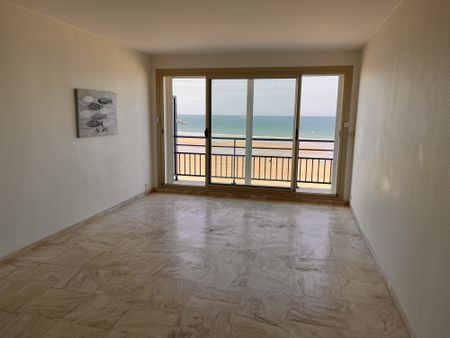 Location Appartement 1 pièce 33m² LES SABLES D OLONNE 85100 - Photo 4