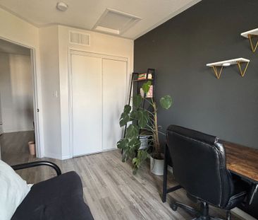 For Lease - 2484 Post Road Unit# 20, Oakville, Ontario - Photo 4