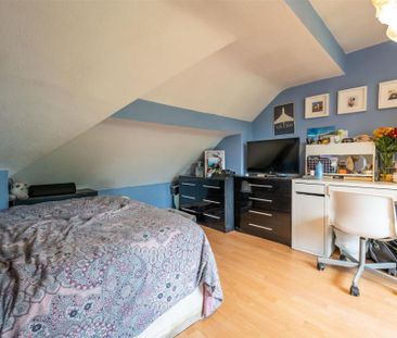 4 bedroom terraced house to rent - Photo 3