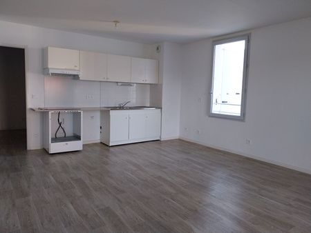 Apartment - Photo 3