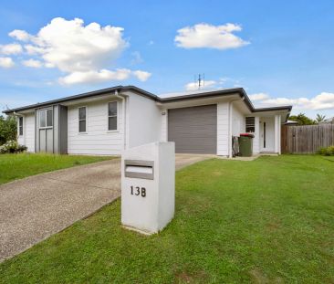 Low maintenance living modern home. - Photo 6