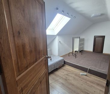Apartament in Casa 4 camere Schei - Fotografie 4