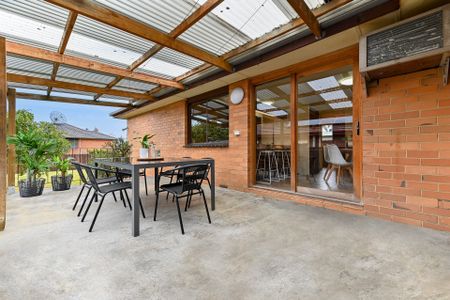 24 Tirana Street, Mitcham - Photo 3