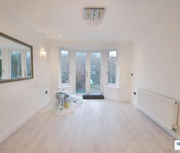 4 bedroom house to rent - Photo 1