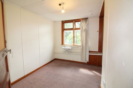 The Attic - Character 6 Bedroom Flat in Historic Building for 2026 - Photo 5