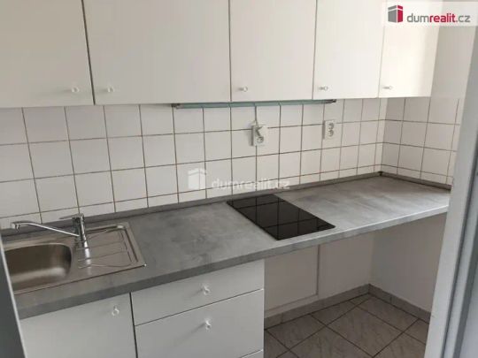 Velmi pěkný byt 1+kk po rekonstrukci, Praha 4 - Michle - Photo 1