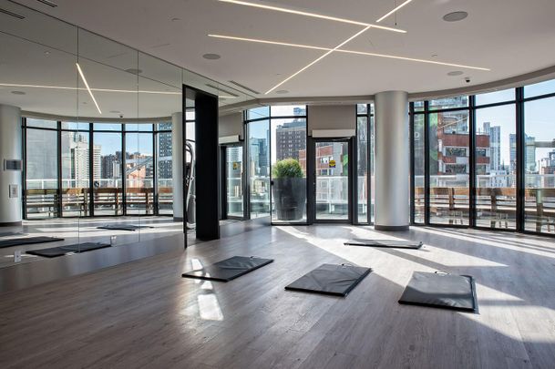 For Lease - 403 Church Street Unit# 3405, Toronto, Ontario - Photo 1