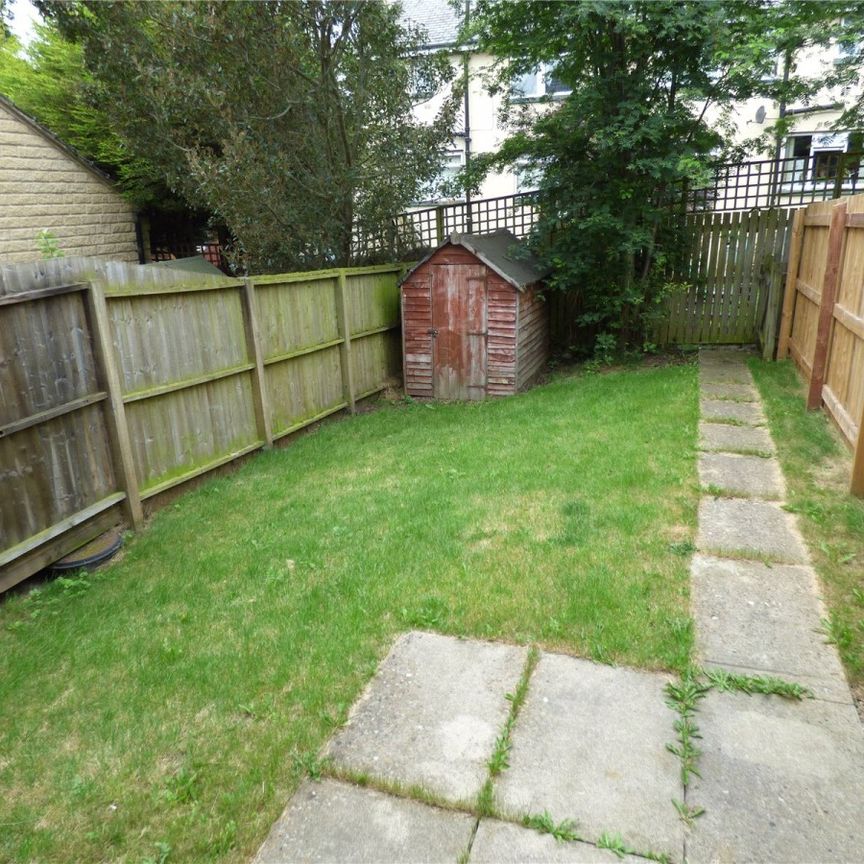 Teasel Close, Liversedge, WF15 - Photo 1