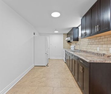 For Lease - 502 Westmount Avenue Unit# LOWER, Toronto, Ontario - Photo 5