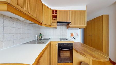 Studio to rent - Photo 5