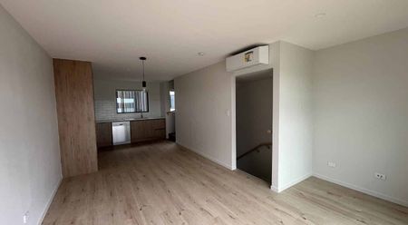 3 Bedrooms, Beach Haven - Photo 4