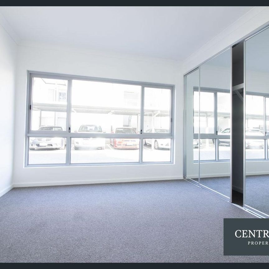 Luxury Ground floor, Two Bedroom Two Bathroom Apartment - Photo 1