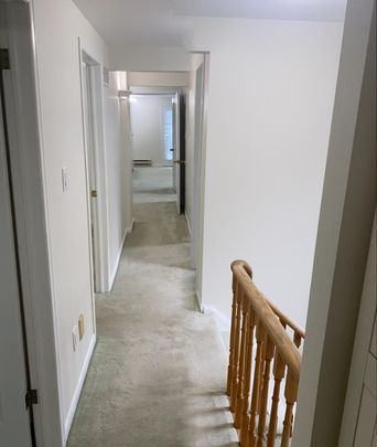 For Lease - 4146 Wheelwright Crescent, Mississauga, Ontario - Photo 1