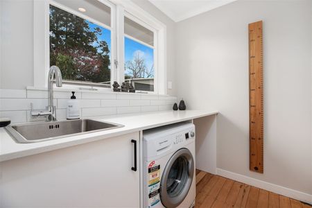 Fabulous Family Home in Good Location - Photo 3