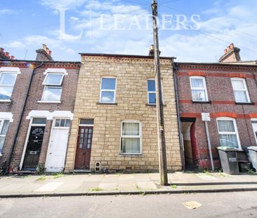 South Luton - five Bedroom House - Cowper Street - STUDENTS WELCOME, LU1 - Photo 1