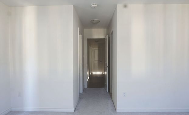 For Lease - 26 Louise Crescent, Whitby, Ontario - Photo 1