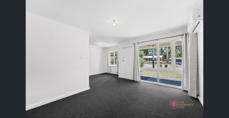 Freshly Updated Gem in Prime Armadale Location! - Photo 2