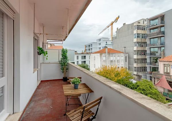 Mieszkanie na wynajem - 180 m² - 1 pokój Porto Porto