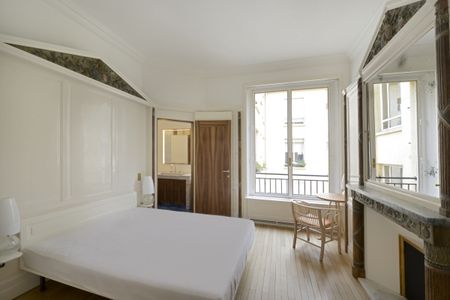 Appartement à louer à Paris 4Ème - Photo 4