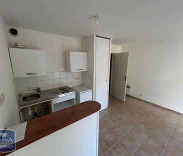 Location Appartement 1 pièce 28m² BONNEVILLE 74130 - Photo 1