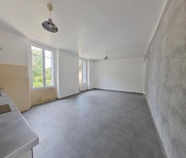 Location Appartement 2 pièces 43m² POITIERS 86000 - Photo 4