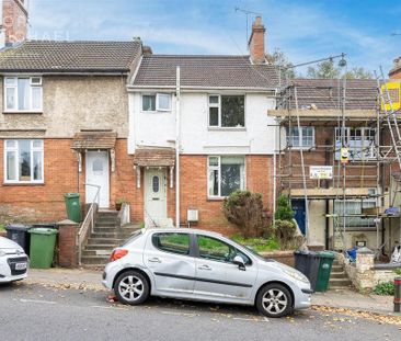 4 bedroom terraced house to rent - Photo 2