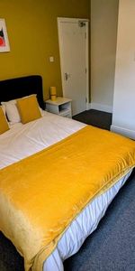 1 bedroom in a house share to rent - Photo 3