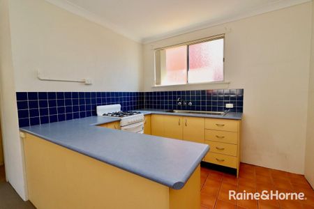 1/189 Piper Street, Bathurst, NSW 2795 - Photo 4