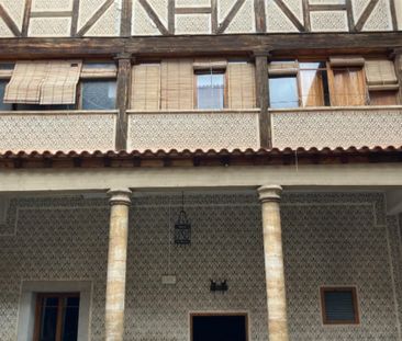 Piso de alquiler en Plazuela del Conde de Alpuente, 1, Plaza Mayor ... - Photo 1