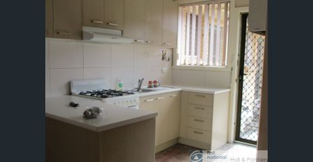 2 bedroom unit in a prime location - Photo 2