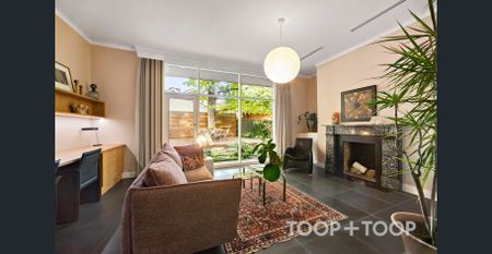 ARCHITECTURAL ELEGANCE IN PRESTIGIOUS WALKERVILLE - Photo 4