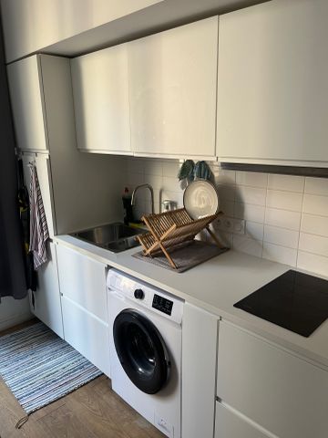 Location Appartement 2 pièces 35m² MARSEILLE 1er - Photo 4