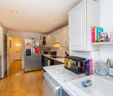 Hithercroft Road, High Wycombe - Photo 4