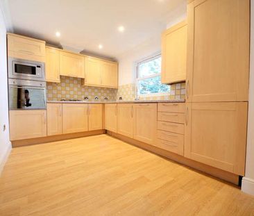 Green Lanes, Winchmore Hill, N21 - Photo 6