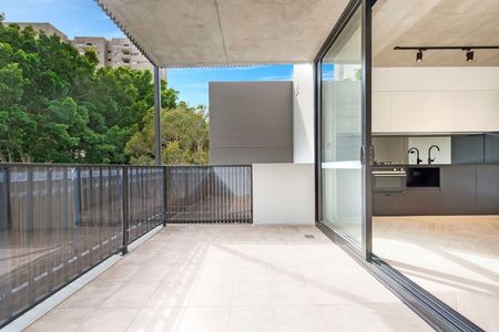 Designer Urban Living - 6 month lease ONLY - Photo 2
