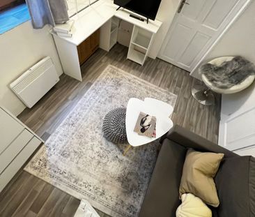 Pronájem bytu 2+kk • 35 m² bez realitkyPlzeňská, Praha - Smíchov - Photo 1