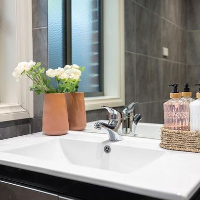 Contemporary Comfort in a Convenient Rowville Setting - Photo 1