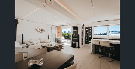 Fully furnished luxurious apartment with breathtaking views - Photo 2