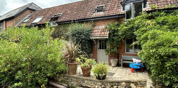 Bulverton Well Cottage, Bulverton, Sidmouth, Devon, EX10 - Photo 2