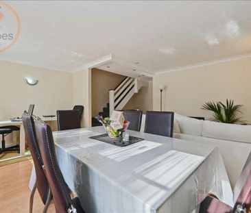 4 bedroom house to rent - Photo 1