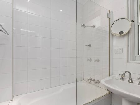 18/3 Ward Avenue, Potts Point NSW 2011 - Apartment For Rent | Domain - Photo 3