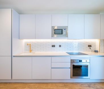 Studio to rent - Photo 6