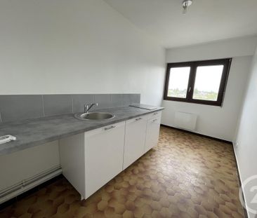 Location Appartement 1 pièce 44m² CHATEAUROUX 36000 - Photo 2